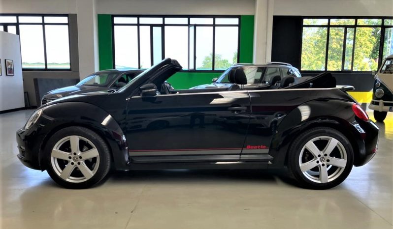 Volkswagen Maggiolino Cabrio 1.2 TSI Cup BlueMot 07/2016 KM 56.000 TAGLIANDATI pieno