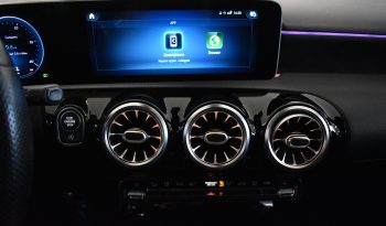 Mercedes-Benz A 180 d Premium auto PACK NIGHT pieno