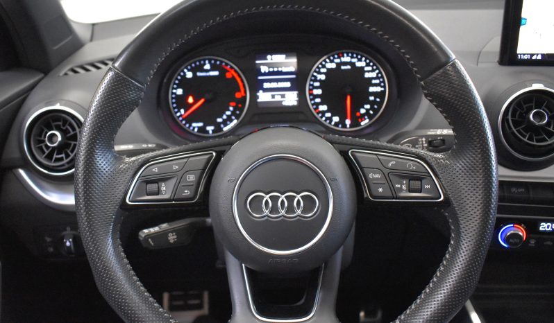 Audi Q2 1.6 tdi Sport Edition S Line Tetto Panorama pieno