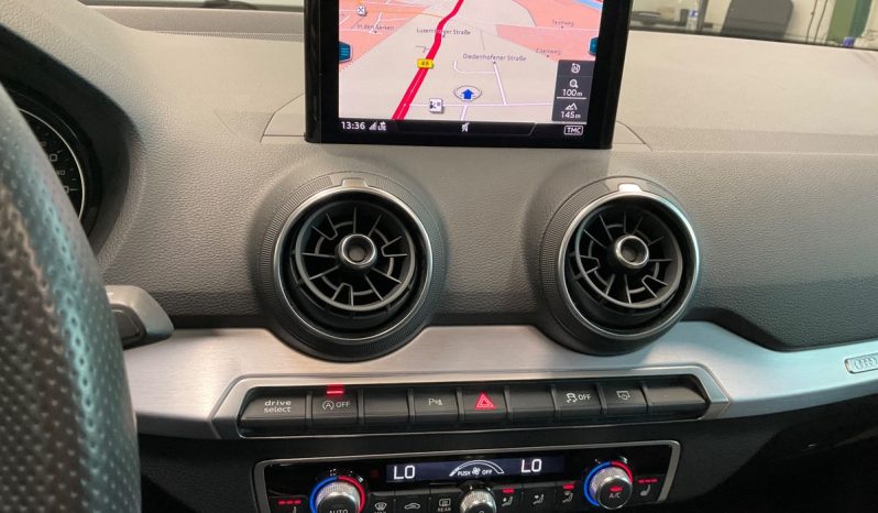 Audi Q2 1.6 tdi Sport Edition S Line Tetto Panorama pieno