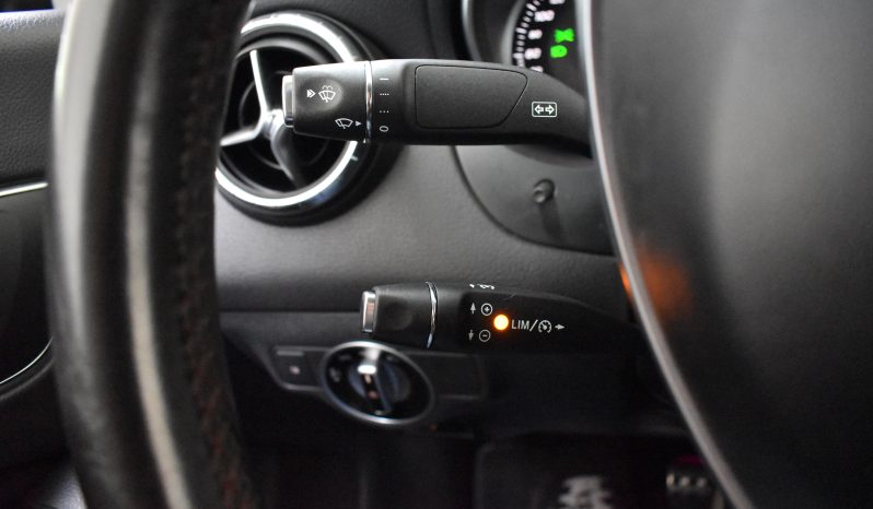 Mercedes-Benz CLA 220 CLA 220 d Premium auto FL pieno