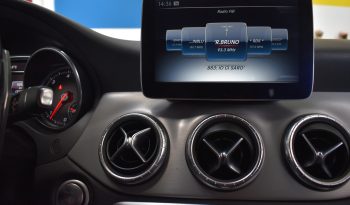 Mercedes-Benz CLA 220 CLA 220 d Premium auto FL pieno