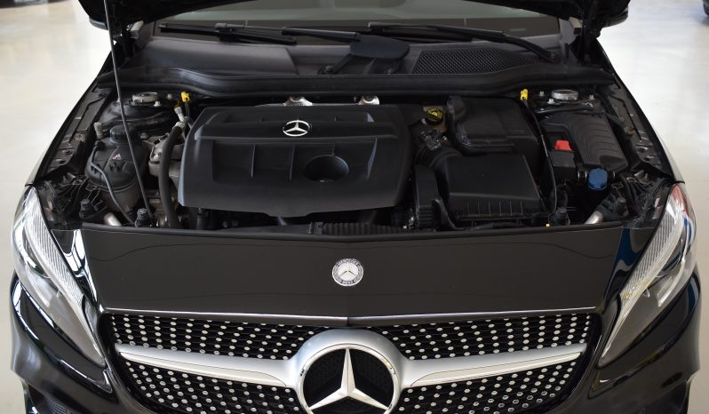 Mercedes-Benz A 180 A 180 d Premium auto my16 pieno