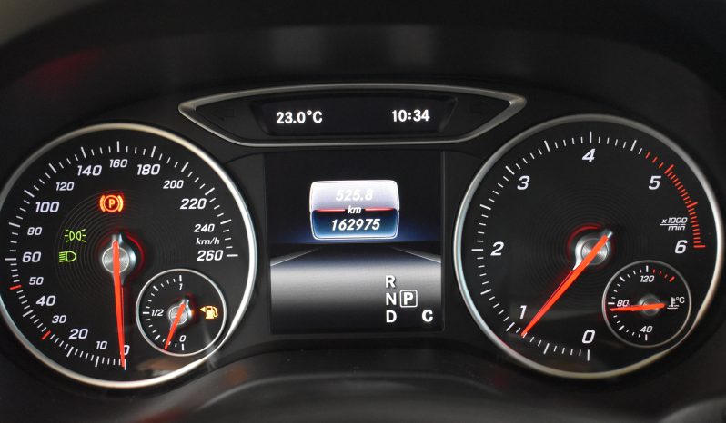 Mercedes-Benz A 180 A 180 d Executive auto my16 pieno