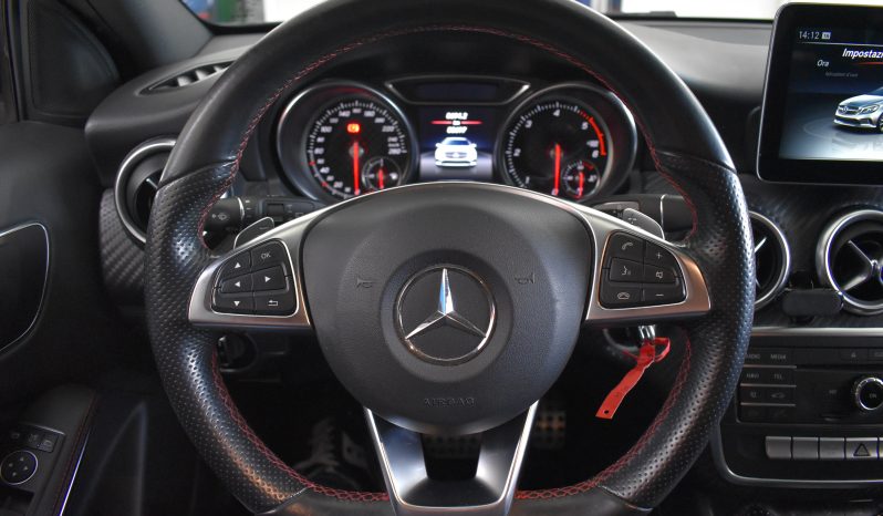 Mercedes-Benz A 180 A 180 d Premium auto my16 pieno