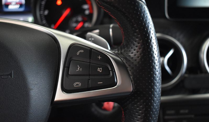 Mercedes-Benz A 180 A 180 d Premium auto my16 pieno