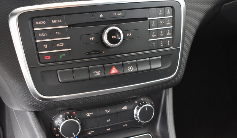 Mercedes-Benz A 180 A 180 d Executive auto my16 pieno