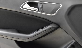 Mercedes-Benz A 180 A 180 d Executive auto my16 pieno