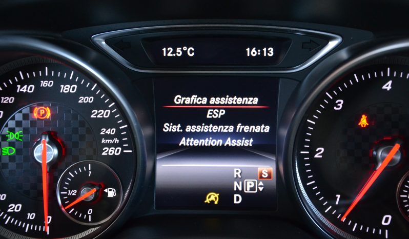 Mercedes-Benz A 200 A 200 d Premium Next 4matic auto TETTO PAN pieno