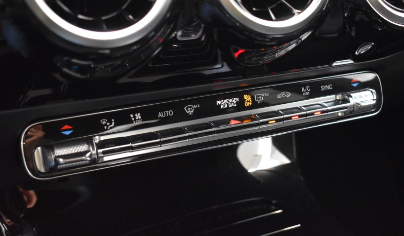 Mercedes-Benz CLA 200 CLA Coupe 200 d Premium auto PACK NIGTH KM 21000 pieno