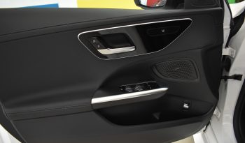 Mercedes-Benz C-Klasse C 180 T AMG Line MILD HYBRID pieno
