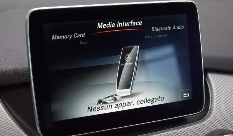 Mercedes-Benz B 200 B 200 d Sport auto FL TETTO PANORAMA pieno