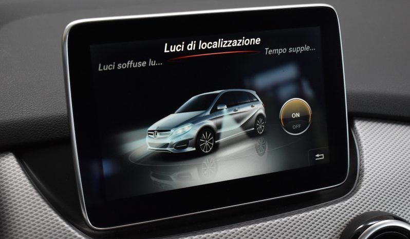 Mercedes-Benz B 200 B 200 d Sport auto FL TETTO PANORAMA pieno