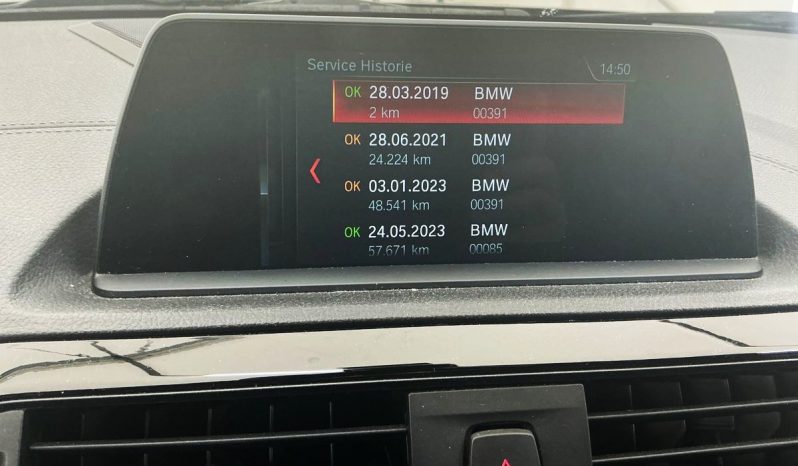 BMW 118 BMW 1er 118i Edition M Sport Shadow pieno