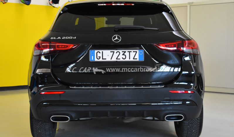 Mercedes-Benz GLA 200 GLA-H247 2020 d Premium auto pieno