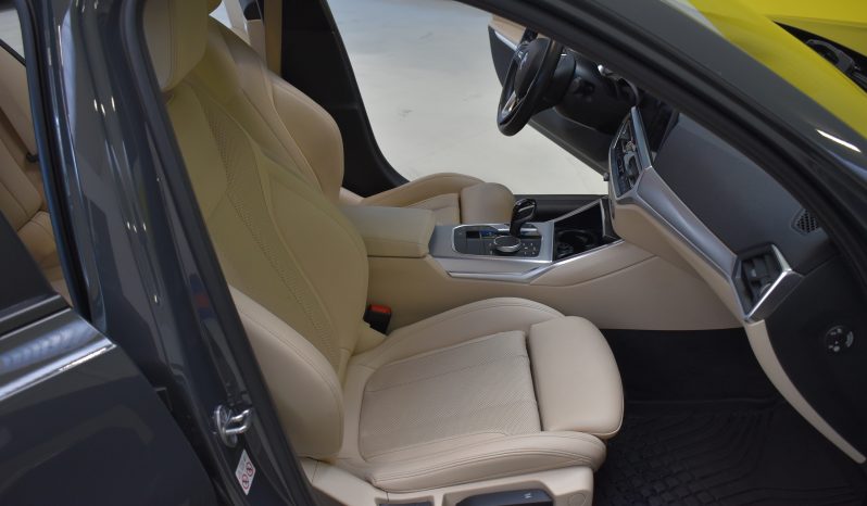 BMW 318 318d Touring mhev 48V Sport auto full pelle virtual cockpit pieno