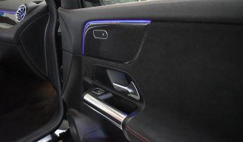 Mercedes-Benz GLA 200 GLA-H247 2020 d Premium auto pieno