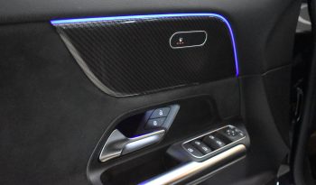 Mercedes-Benz GLA 200 GLA-H247 2020 d Premium auto pieno