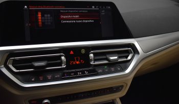 BMW 318 318d Touring mhev 48V Sport auto full pelle virtual cockpit pieno