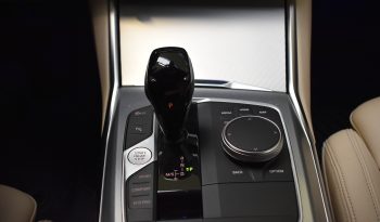 BMW 318 318d Touring mhev 48V Sport auto full pelle virtual cockpit pieno
