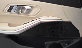 BMW 318 318d Touring mhev 48V Sport auto full pelle virtual cockpit pieno