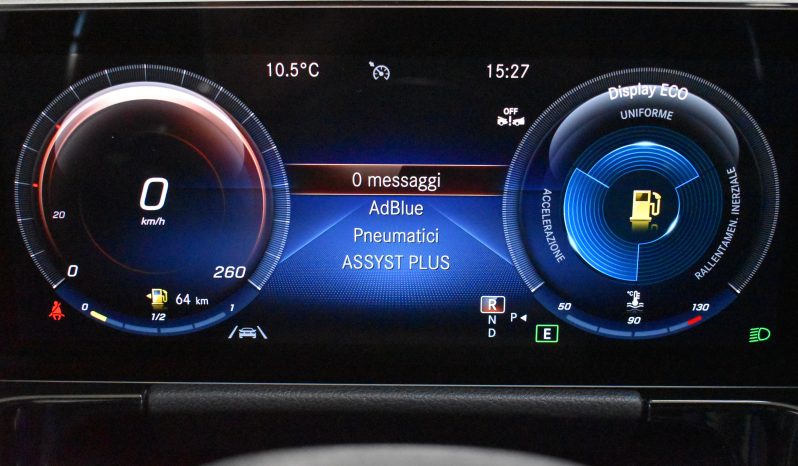 Mercedes-Benz GLA 200 GLA-H247 2020 d Premium auto pieno