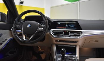 BMW 318 318d Touring mhev 48V Sport auto full pelle virtual cockpit pieno