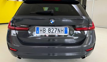 BMW 318 318d Touring mhev 48V Sport auto full pelle virtual cockpit pieno