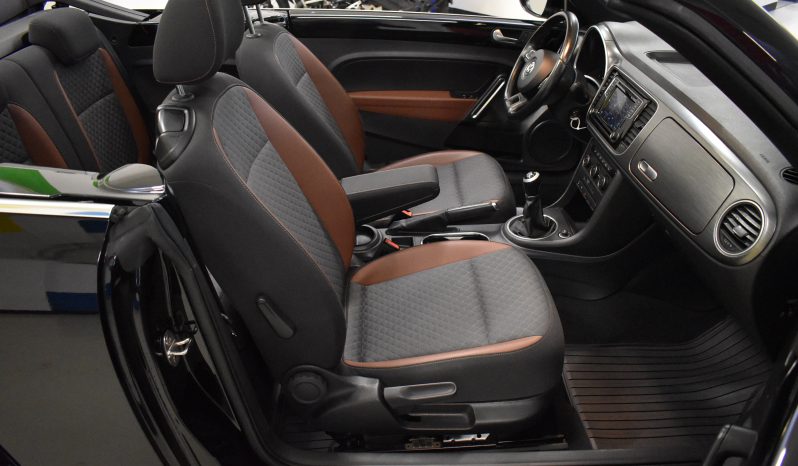 Volkswagen Maggiolino Maggiolino Cabrio 1.2 tsi bm Design pieno