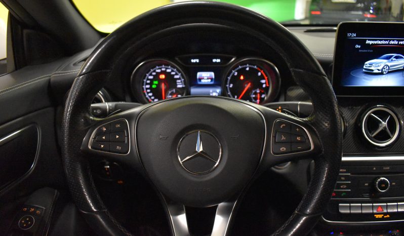 Mercedes-Benz CLA 200 CLA 200 d Premium auto FL TETTO PANORAMA pieno