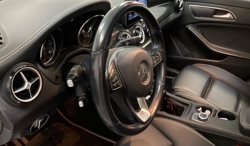 Mercedes-Benz CLA 200 CLA 200 d Premium auto FL TETTO PANORAMA pieno