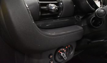 MINI Cooper D Clubman Mini IV F54 2016 Clubman 2.0 Business pieno