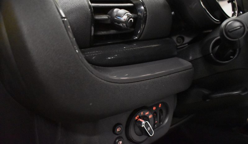 MINI Cooper D Clubman Mini IV F54 2016 Clubman 2.0 Business pieno