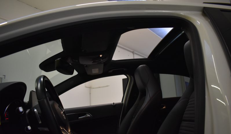 Mercedes-Benz A 200 A 200 d Premium AMG auto my16 TETTO PANORAMA pieno