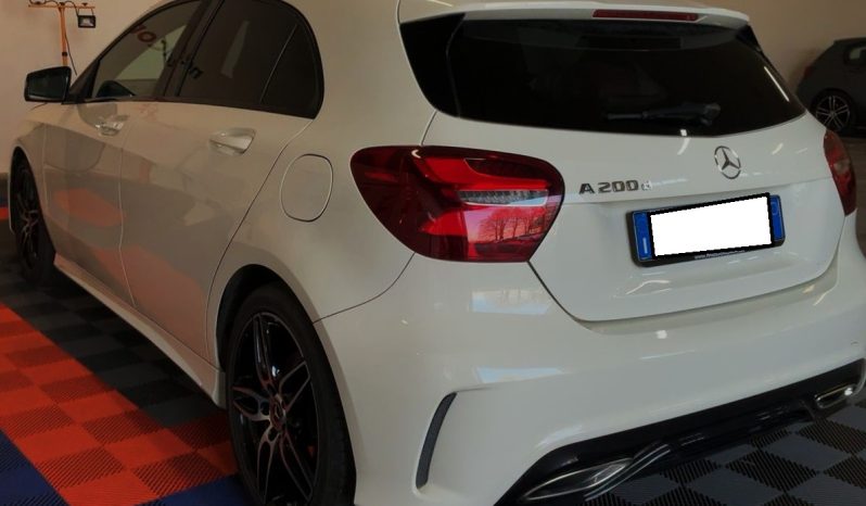 Mercedes-Benz A 200 A 200 d Premium AMG auto my16 TETTO PANORAMA pieno