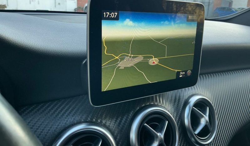 Mercedes-Benz A 200 A 200 d Premium AMG auto my16 TETTO PANORAMA pieno