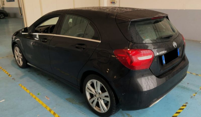 Mercedes-Benz A 200 A 200 d Sport auto my16 pieno