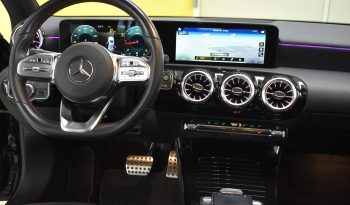 Mercedes-Benz  A 180 d Premium Night edition Plus auto Tetto Ap pieno