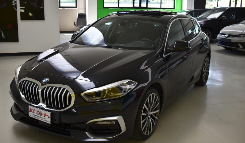 BMW 116d Luxury auto FULL TETTO AP. PELLE RETROCAMERA pieno
