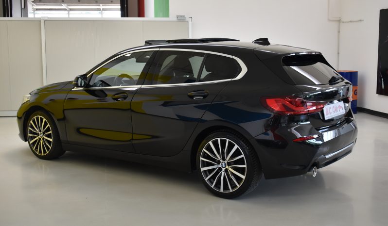 BMW 116d Luxury auto FULL TETTO AP. PELLE RETROCAMERA pieno