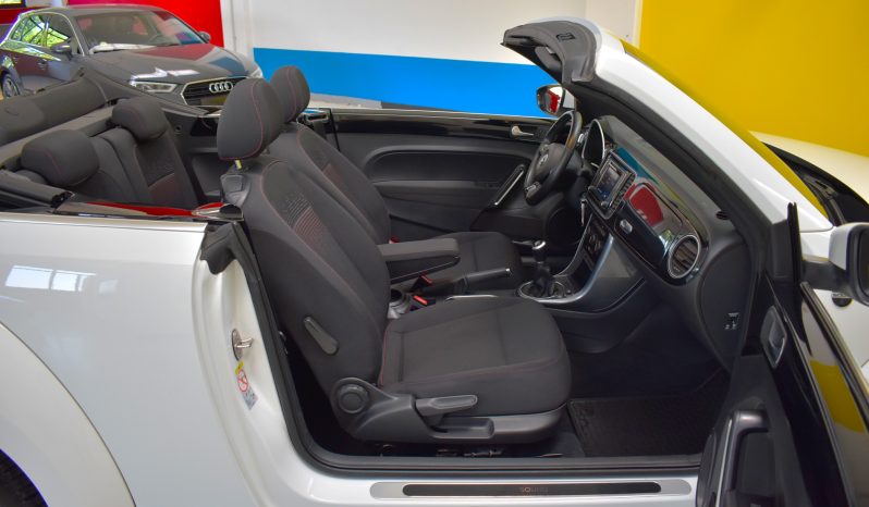Volkswagen Maggiolino Cabrio 1.2 tsi Design 105cv Sound pieno