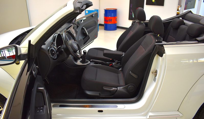 Volkswagen Maggiolino Cabrio 1.2 tsi Design 105cv Sound pieno