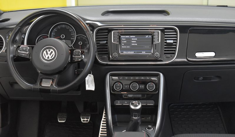 Volkswagen Maggiolino Cabrio 1.2 tsi Design 105cv Sound pieno