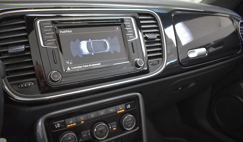 Volkswagen Maggiolino Cabrio 1.2 tsi Design 105cv Sound pieno
