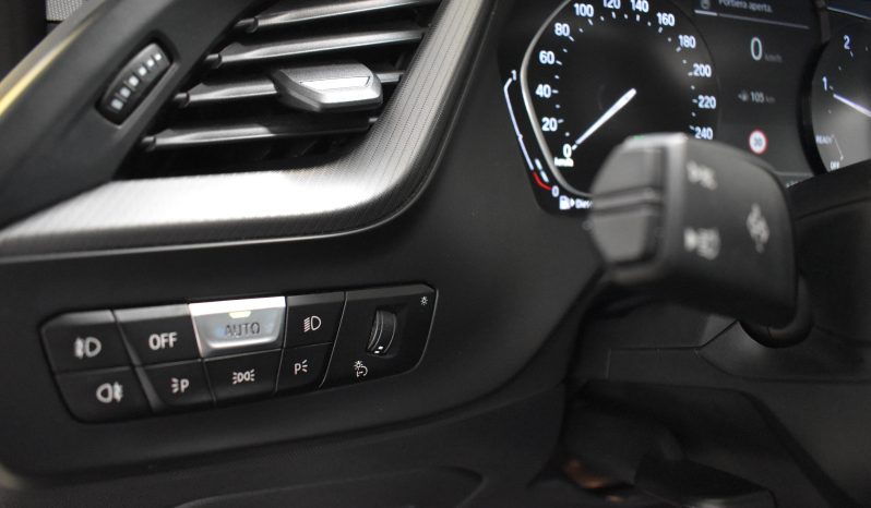 BMW 116d Luxury auto FULL TETTO AP. PELLE RETROCAMERA pieno