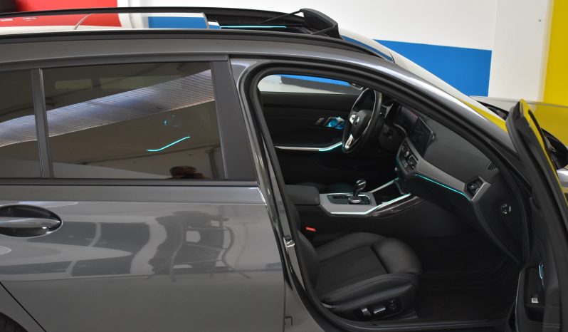 BMW 318d Touring mhev 48V Sport auto TETTO PANORAMA pieno