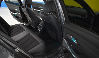 BMW 318d Touring mhev 48V Sport auto TETTO PANORAMA pieno