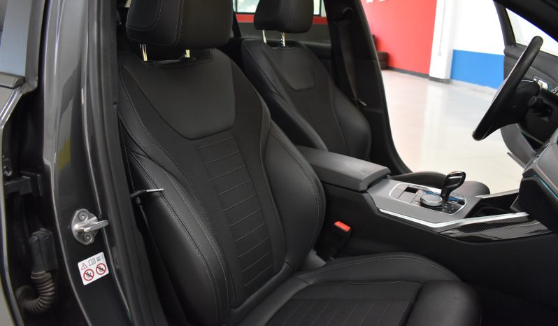 BMW 318d Touring mhev 48V Sport auto TETTO PANORAMA pieno