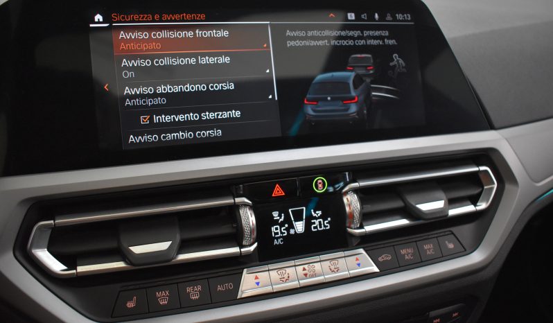 BMW 318d Touring mhev 48V Sport auto TETTO PANORAMA pieno