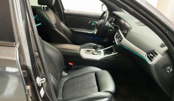 BMW 318d Touring mhev 48V Sport auto TETTO PANORAMA pieno